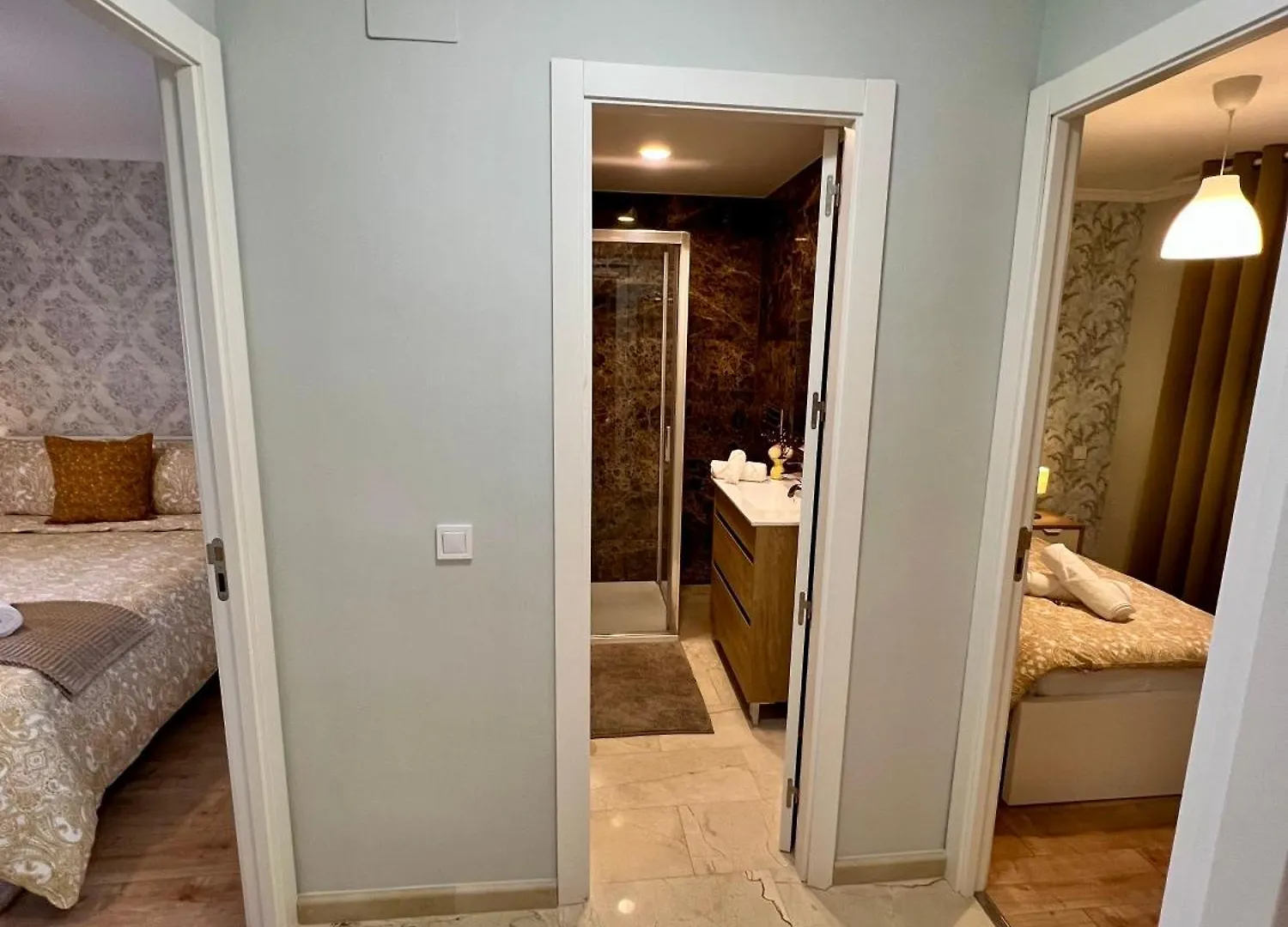 Apartamentos Prestige Suites Malaga IV 0*,  ספרד