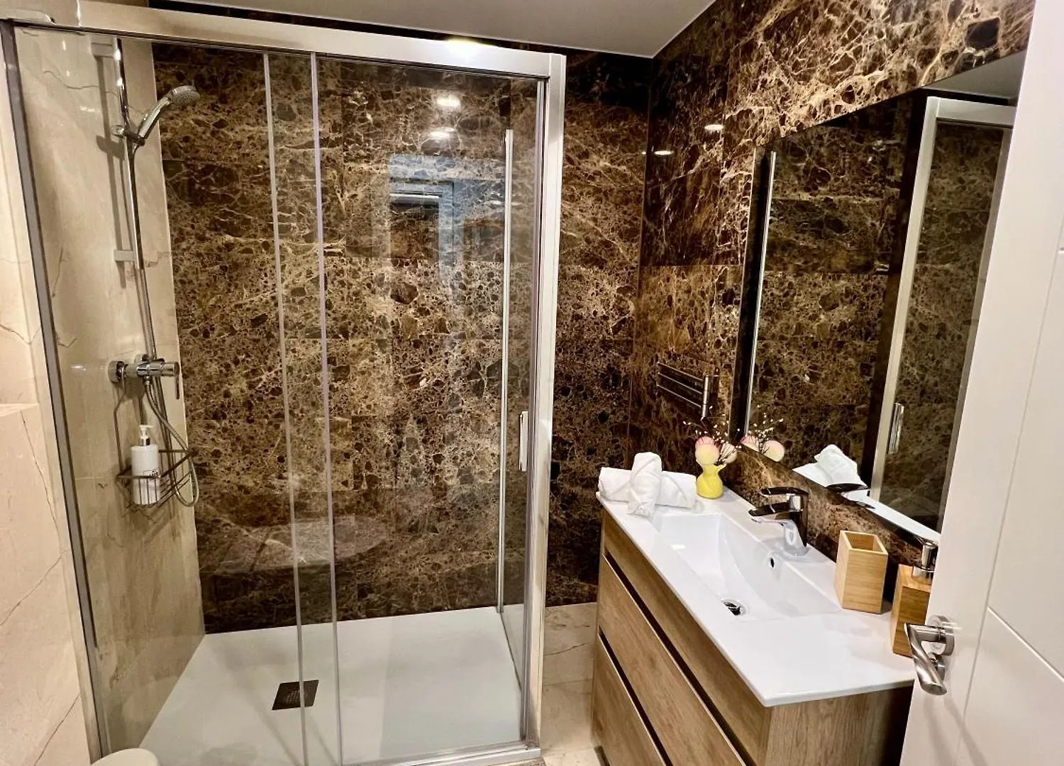 Apartamentos Prestige Suites Malaga IV 0*,  España